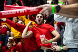 Student cheering Frosty Mug 2020.